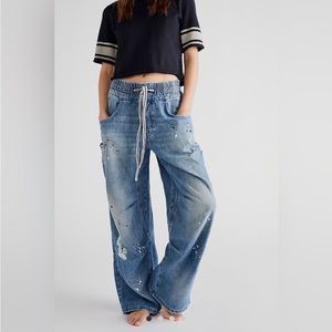 Free People Modern Love Pull On Jeans Size Medium NWT